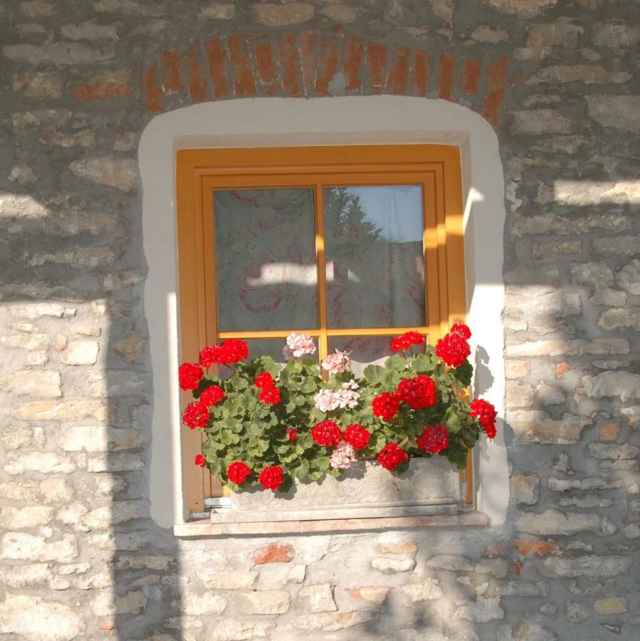 Casa Re - B&B E Vino A Montabone Exterior photo